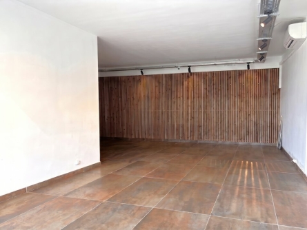 Photo 3 – location Locaux commerciaux	ANTIBES (06160)