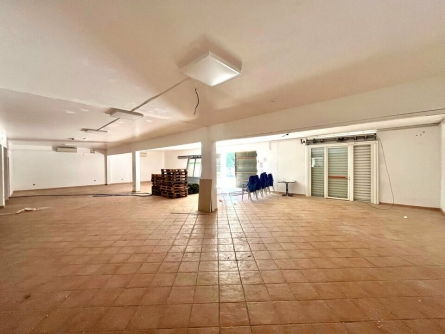 Photo 6 – location Entrepôts / activités	DRAGUIGNAN (83300)