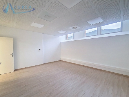 Photo 2 – location bureaux	CONTES (06390)