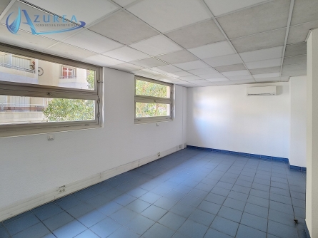 Photo 2 – location bureaux	NICE (06300)