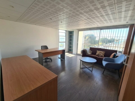 Photo 5 – location bureaux	SAINT LAURENT DU VAR (06700)