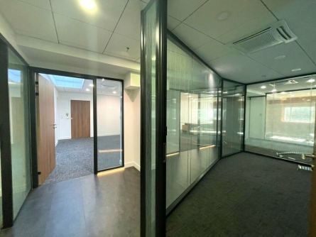 Photo 7 – vente bureaux	VILLENEUVE LOUBET (06270)