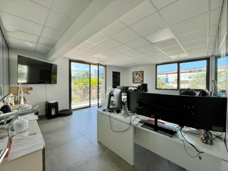 Photo 4 – vente bureaux	FREJUS (83600)