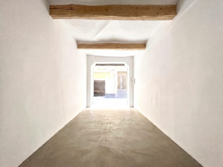 Photo 1 – location Locaux commerciaux	NICE (06300)