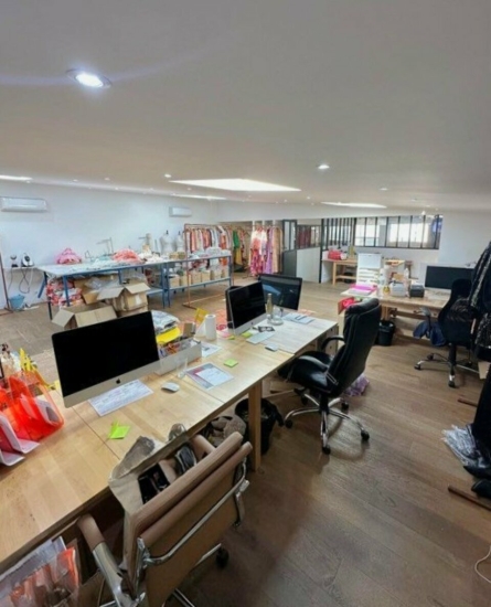 Photo 6 – location Entrepôts / activités	SAINT LAURENT DU VAR (06700)