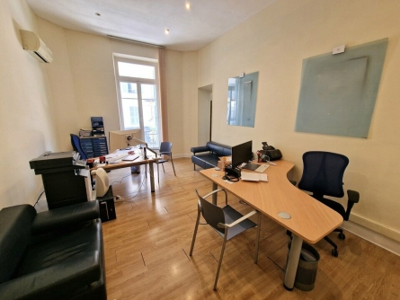 Photo 1 – location bureaux	NICE (06000)