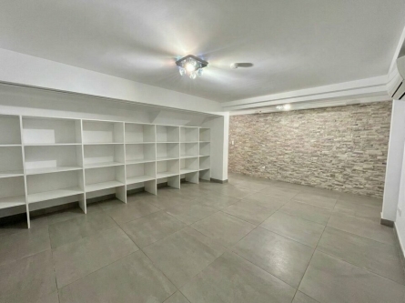 Photo 6 – location Locaux commerciaux	ANTIBES (06600)