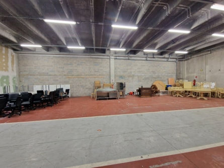 Photo 5 – location Entrepôts / activités	VALLAURIS (06220)