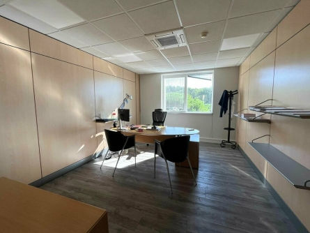 Photo 4 – location bureaux	VALBONNE (06560)