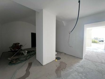 Photo 8 – location Entrepôts / activités	NICE (06200)