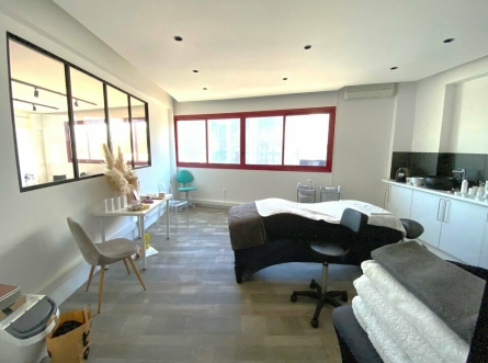 Photo 2 – location bureaux	CANNES (06150)