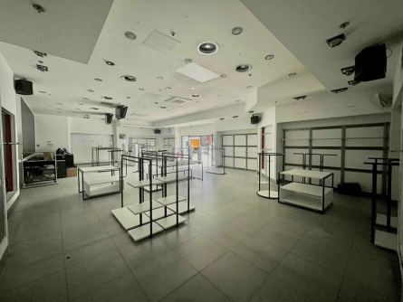 Photo 4 – location Locaux commerciaux	BRIGNOLES (83170)