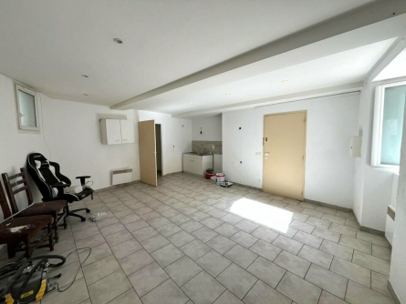 Photo 2 – location bureaux	LE LUC (83340)