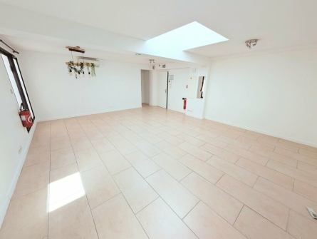 Photo 1 – location bureaux	LE CANNET (06110)