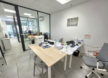 Photo 2 – location Locaux commerciaux	NICE (06100)