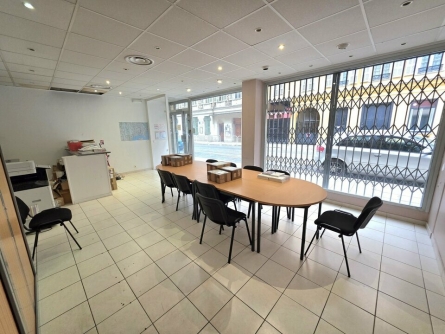 Photo 3 – location Locaux commerciaux	NICE (06300)