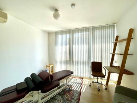 Photo 2 – location bureaux	GRASSE (06130)