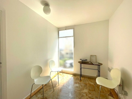 Photo 4 – location bureaux	GRASSE (06130)