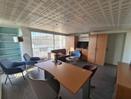 Photo 5 – location bureaux	SAINT LAURENT DU VAR (06700)