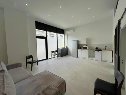 Photo 1 – vente Locaux commerciaux	CANNES (06400)