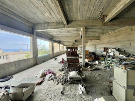 Photo 2 – location Entrepôts / activités	NICE (06000)