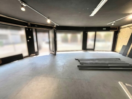 Photo 2 – location Locaux commerciaux	SAINT RAPHAEL (83700)