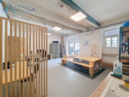 Photo 1 – location Entrepôts / activités	NICE (06000)
