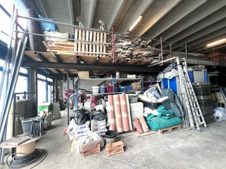 Photo 1 – location Entrepôts / activités	CARROS (06510)