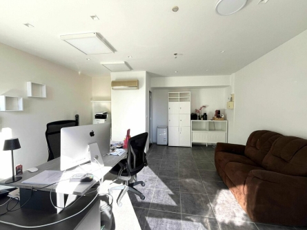 Photo 2 – vente Locaux commerciaux	CANNES LA BOCCA (06150)