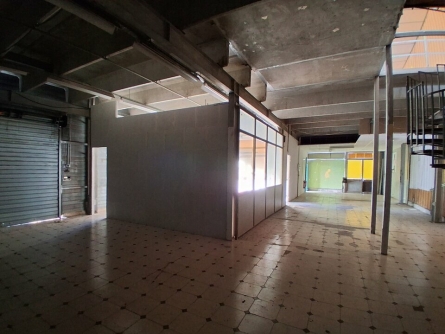 Photo 3 – location Locaux commerciaux	SAINT-JEANNET (06640)