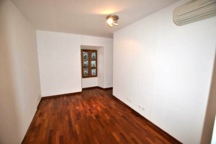 Photo 3 – location Immeubles	VALBONNE (06560)