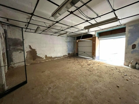 Photo 2 – vente Locaux commerciaux	LE LUC (83340)