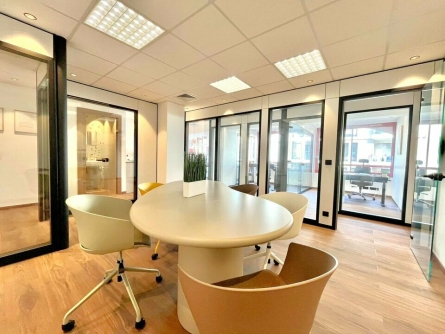 Photo 1 – location bureaux	SAINT LAURENT DU VAR (06700)