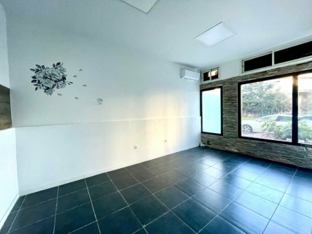 Photo 2 – location bureaux	ANTIBES (06600)