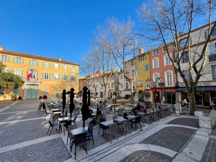 Photo 5 – location Locaux commerciaux	FREJUS (83600)