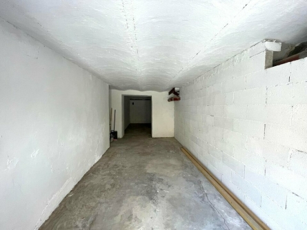 Photo 1 – location Entrepôts / activités	NICE (06300)
