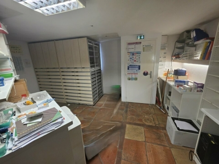 Photo 3 – location Locaux commerciaux	BIOT (06410)