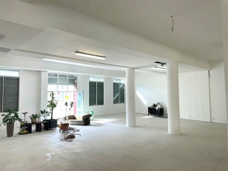 Photo 3 – location Locaux commerciaux	NICE (06300)