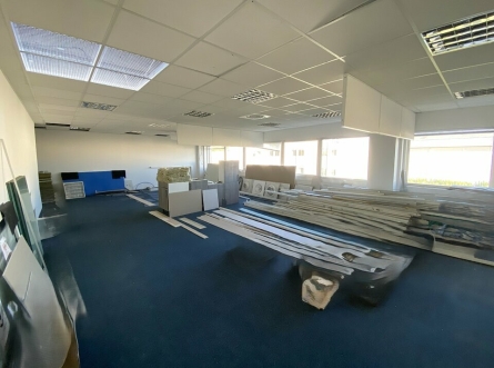 Photo 2 – location bureaux	VILLENEUVE LOUBET (06270)