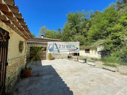 Photo 7 – location Entrepôts / activités	SAINT PAUL DE VENCE (06570)