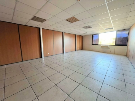 Photo 6 – location bureaux	CANNES LA BOCCA (06210)