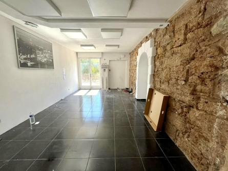 Photo 1 – location Locaux commerciaux	LES ARCS (83460)