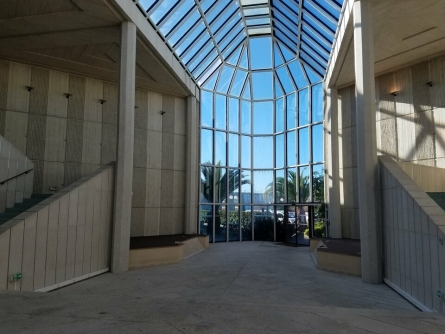 Photo 2 – location bureaux	CANNES LA BOCCA (06150)