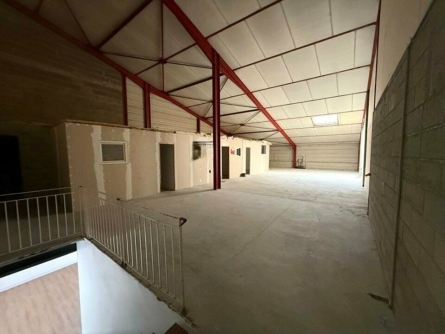 Photo 4 – location Locaux commerciaux	ROQUEBRUNE SUR ARGENS (83520)