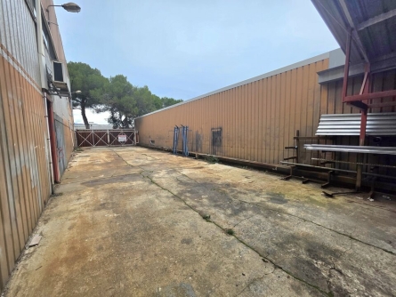 Photo 6 – location Entrepôts / activités	ANTIBES (06600)