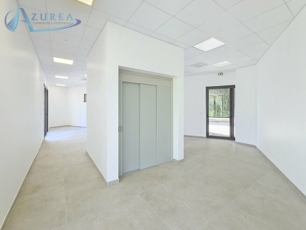 Photo 4 – location bureaux	LA COLLE SUR LOUP (06480)