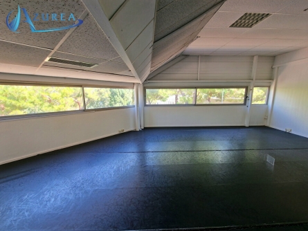 Photo 2 – location bureaux	VALLAURIS (06220)