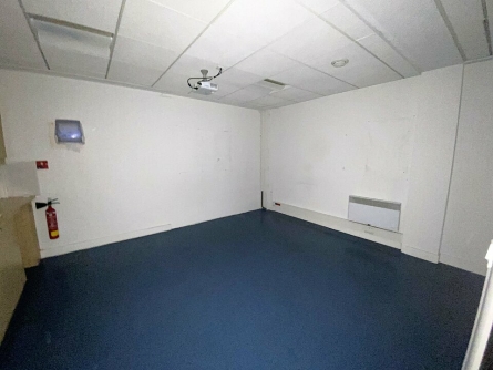 Photo 5 – location Locaux commerciaux	ANTIBES (06600)