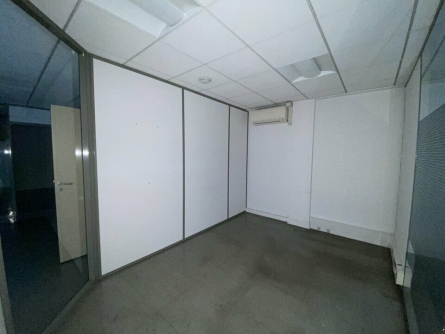 Photo 8 – location Locaux commerciaux	ANTIBES (06600)