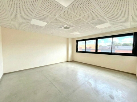 Photo 6 – location bureaux	FREJUS (83600)